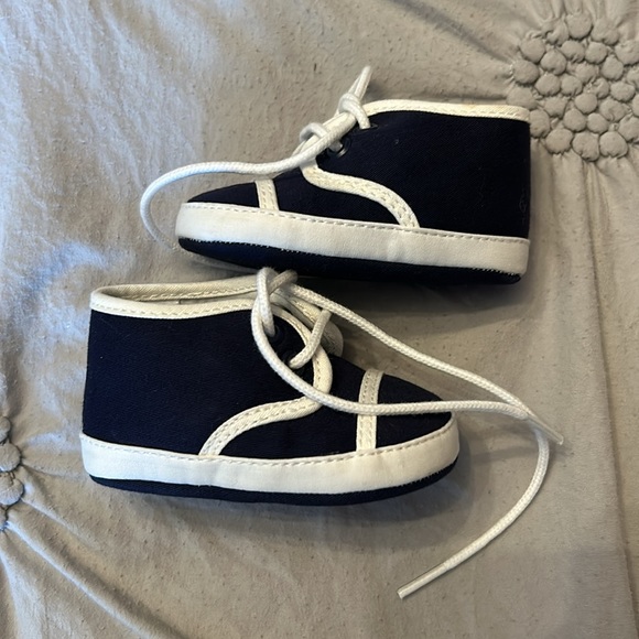 Janie and Jack Crib shoes size 1 - Picture 2 of 4